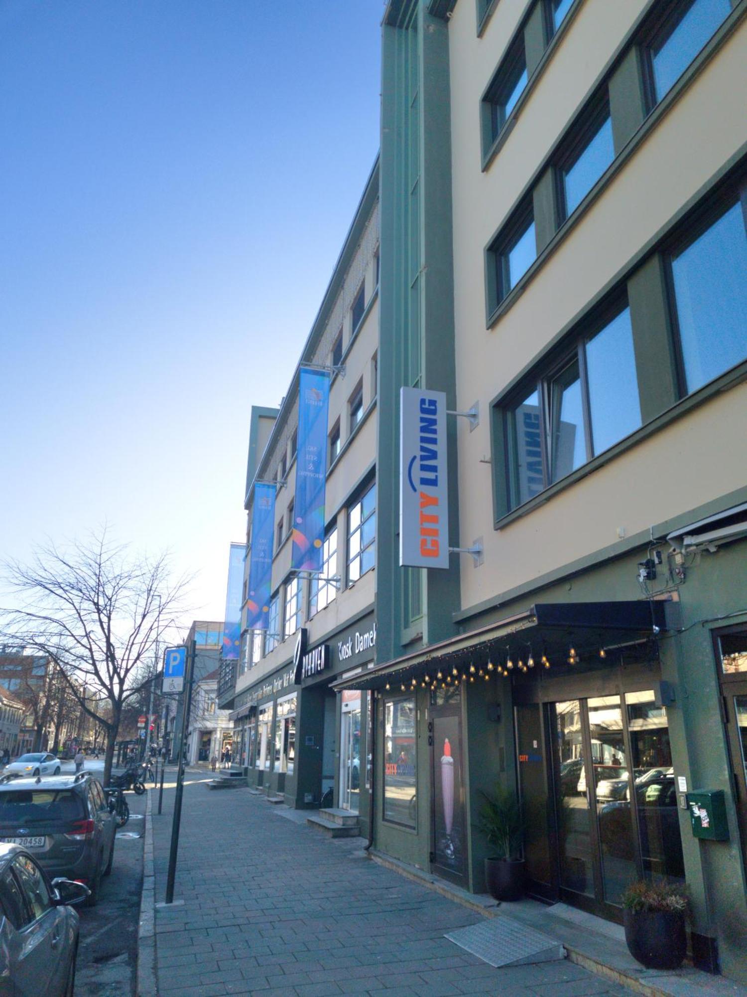 City Living Sentrum Hotel Trondheim Exterior photo